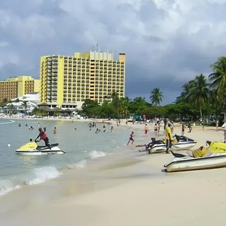 Ferienwohnung Skycastle Oasis Ocho Rios Exterior foto