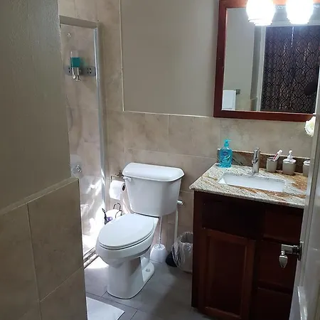 Ferienwohnung Skycastle Oasis Ocho Rios Exterior foto