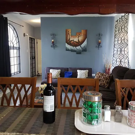 Ferienwohnung Skycastle Oasis Ocho Rios Exterior foto