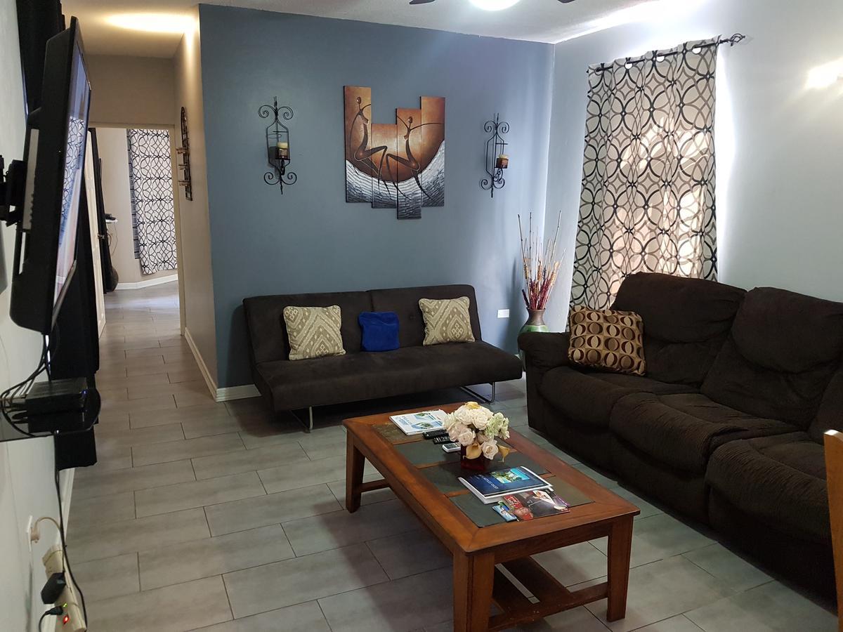 Skycastle Oasis Apartment Ocho Rios